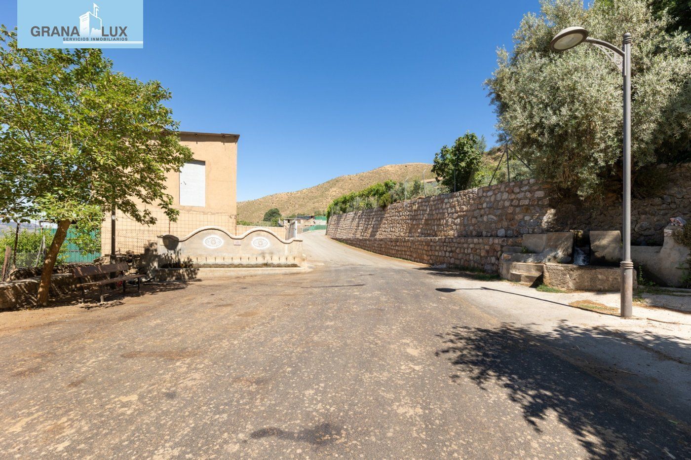 Calle Fuente 16 Caños, Güéjar Sierra, Granada à vendre Photo principale– Image 1 sur 21