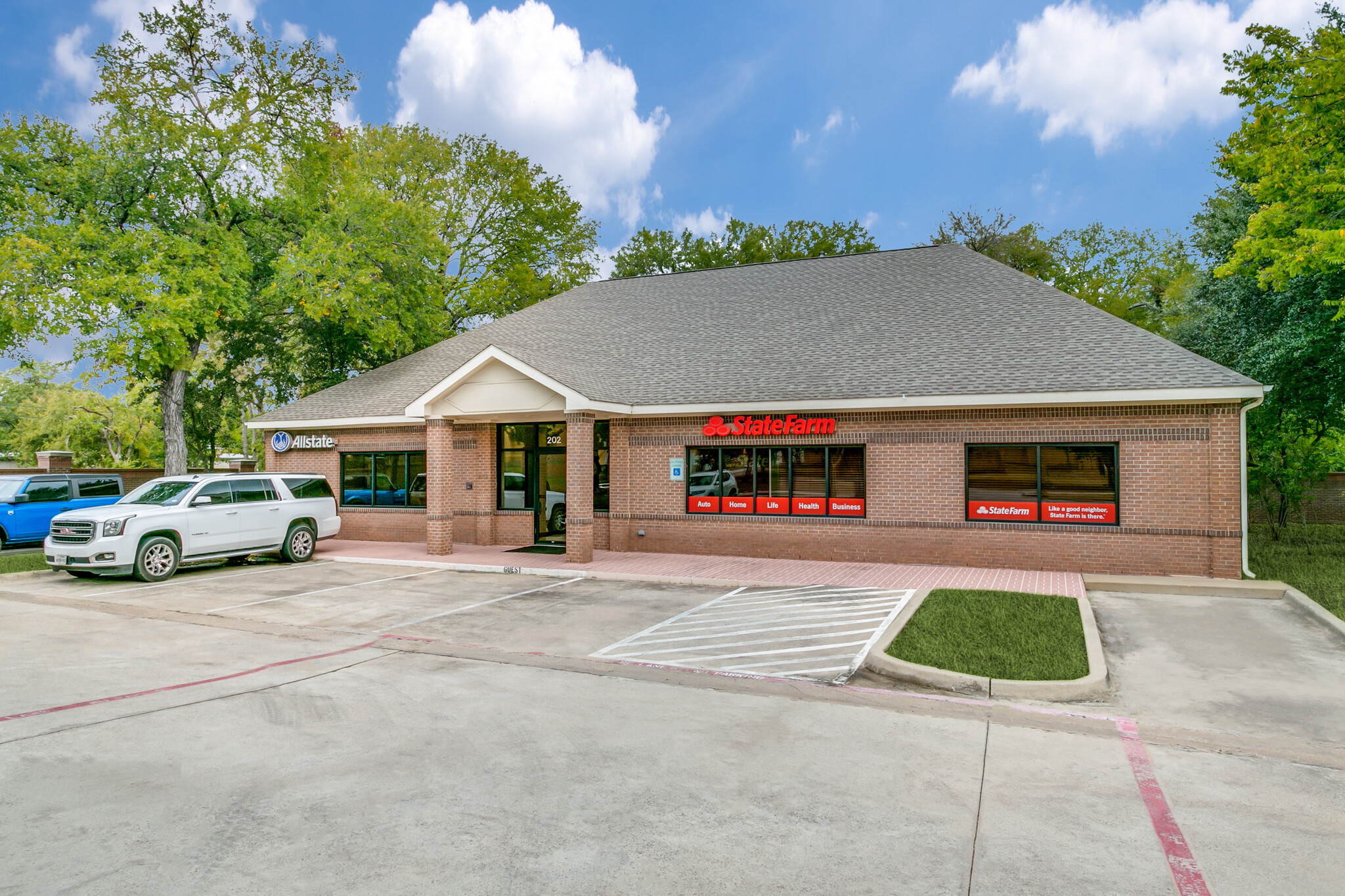 202 W Sandy Lake Rd, Coppell, TX à louer Photo de l’immeuble– Image 1 sur 14