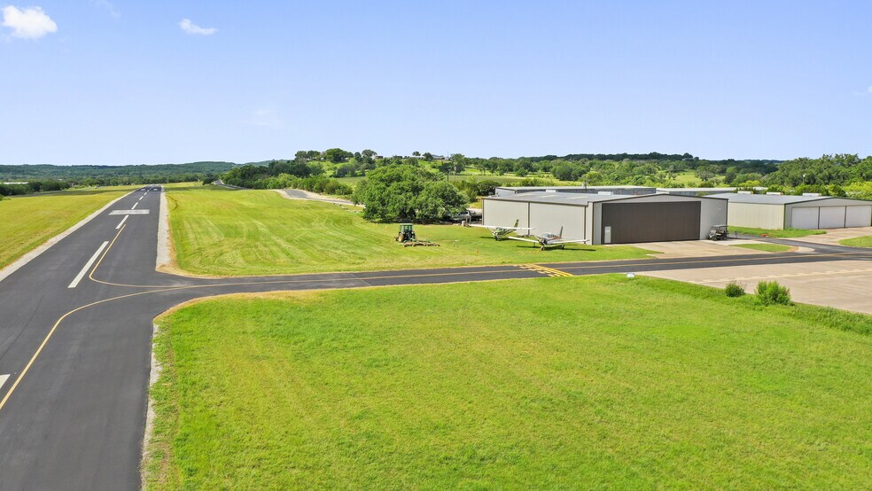101 Piper Ln, Spicewood, TX à louer - Photo de l’immeuble – Image 2 sur 44