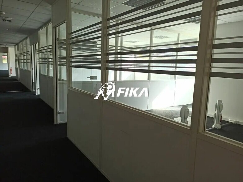 Bureau dans Labège à louer - Photo de l’immeuble – Image 2 sur 8