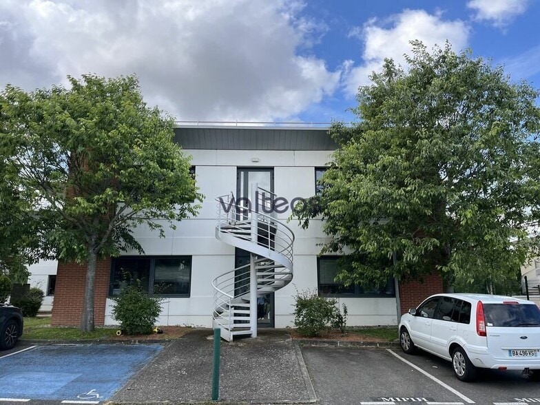 12 Rue Michel Labrousse, Toulouse à vendre - Photo de l’immeuble – Image 3 sur 16