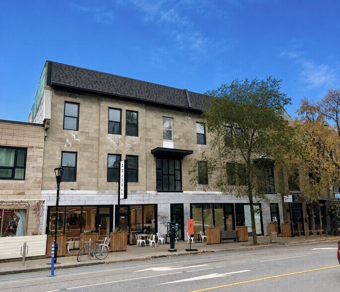 3999-4001 Rue Saint-Denis, Montréal, QC à louer - Photo de l’immeuble – Image 1 sur 5