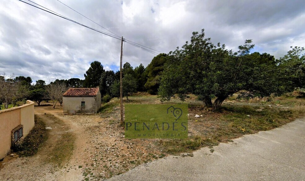 Terrain dans València à vendre - Photo de l’immeuble – Image 1 sur 3
