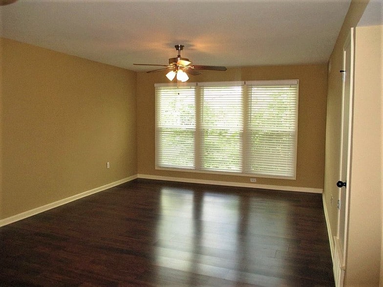 220 S McLean Blvd, Memphis, TN à vendre - Autre – Image 3 sur 18