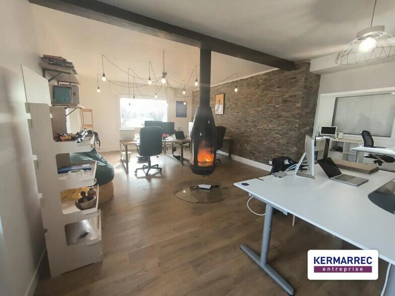 Bureau dans La Chapelle-des-Fougeretz à louer - Photo de l’immeuble – Image 2 sur 7