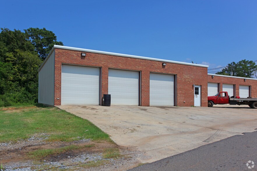 70 B Hagan Ave, Childersburg, AL à vendre - Photo principale – Image 2 sur 2