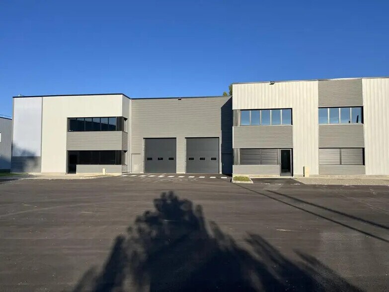 19 Chemin De La Lône, OULLINS-PIERRE-BÉNITE à vendre - Photo de l’immeuble – Image 2 sur 16