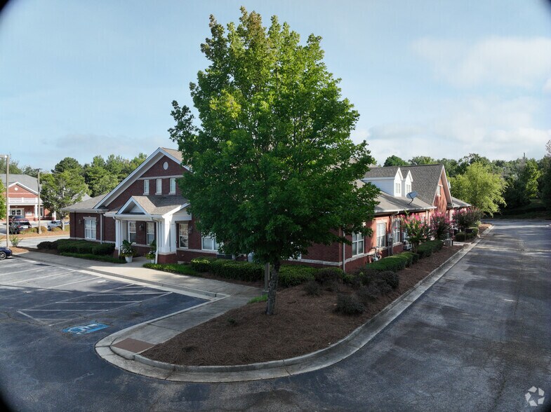 1553 Janmar Rd, Snellville, GA à louer – Image 3 sur 23