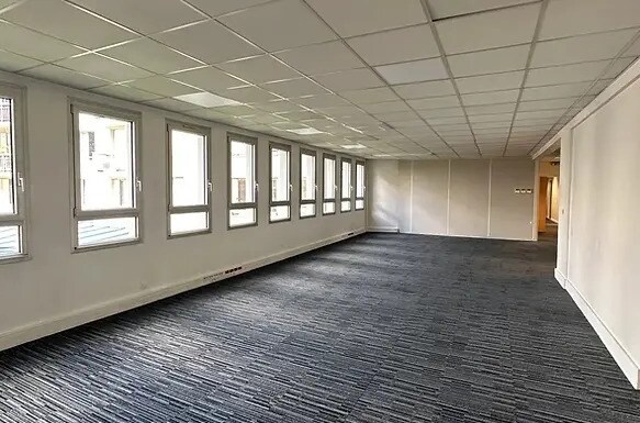 2 Rue Du 19 Mars 1962, Clichy à louer - Photo intérieure – Image 3 sur 9