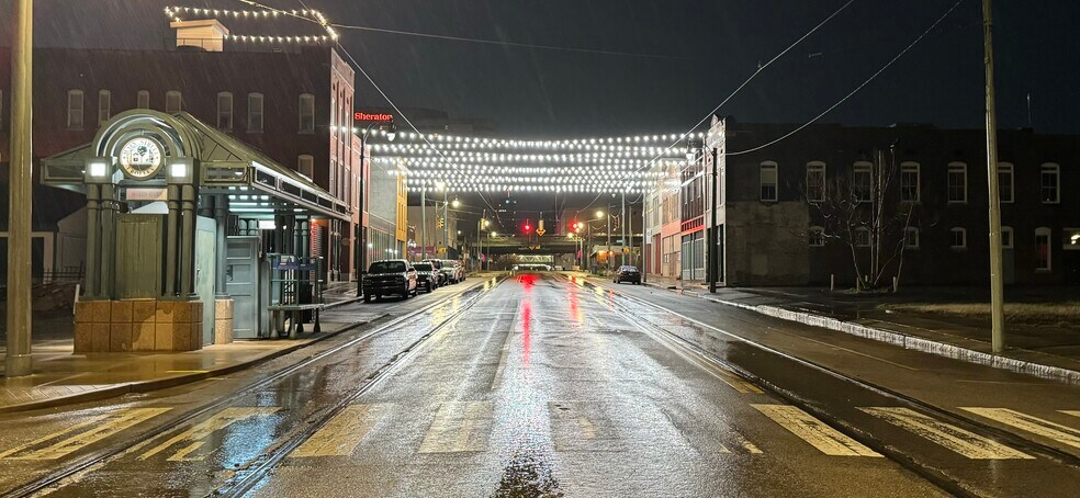 358 Main St, Memphis, TN à louer - Photo de l’immeuble – Image 1 sur 14