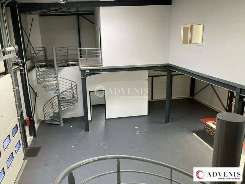 Bureau dans Mérignac à louer - Photo de l’immeuble – Image 1 sur 9