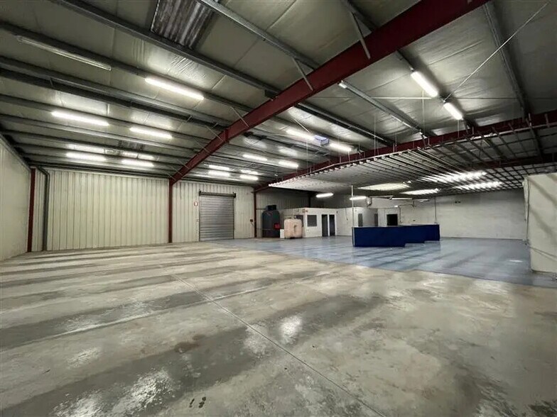 Local d'activités dans Sélestat à vendre - Photo de l’immeuble – Image 2 sur 8