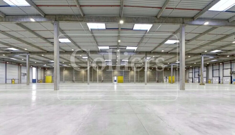 Bureau dans Marly-la-Ville à louer - Photo intérieure – Image 2 sur 57