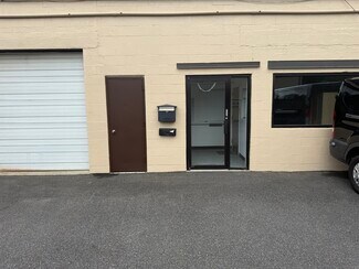 Plus de détails pour 1521 Ocean Ave, Bohemia, NY - Industriel/Logistique à louer