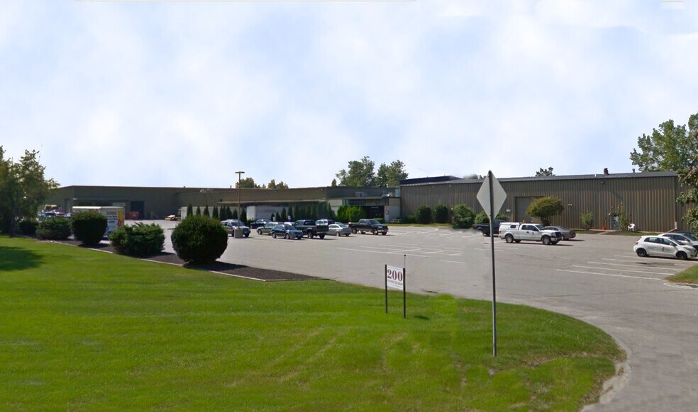 200 Perimeter Rd, Manchester, NH à louer - Photo de l’immeuble – Image 2 sur 2
