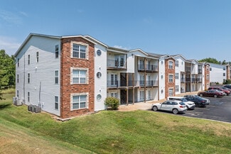 Plus de détails pour 1325 S Lillian Ave, Bolivar, MO - Logement à vendre