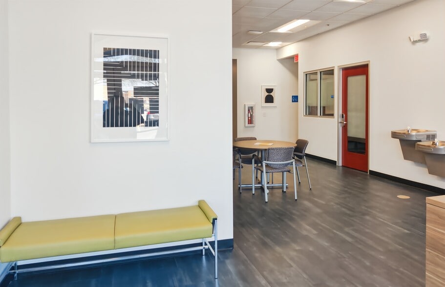 10334 State Route 59 St, Naperville, IL à louer - Photo intérieure – Image 1 sur 11