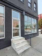 1734 Maryland Ave, Baltimore, MD à louer Photo de l’immeuble– Image 2 sur 9