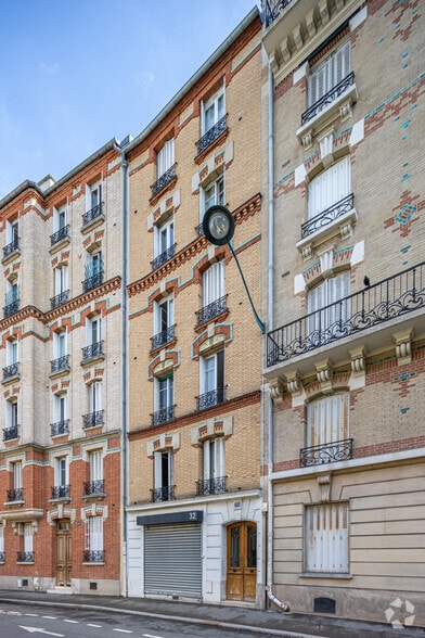 32 Rue Dagobert, Clichy à vendre - Photo principale – Image 1 sur 1