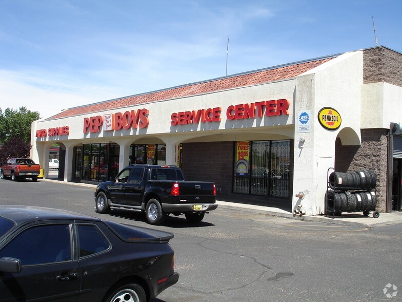 4523 Central Ave NW, Albuquerque, NM à louer - Photo de l’immeuble – Image 2 sur 5