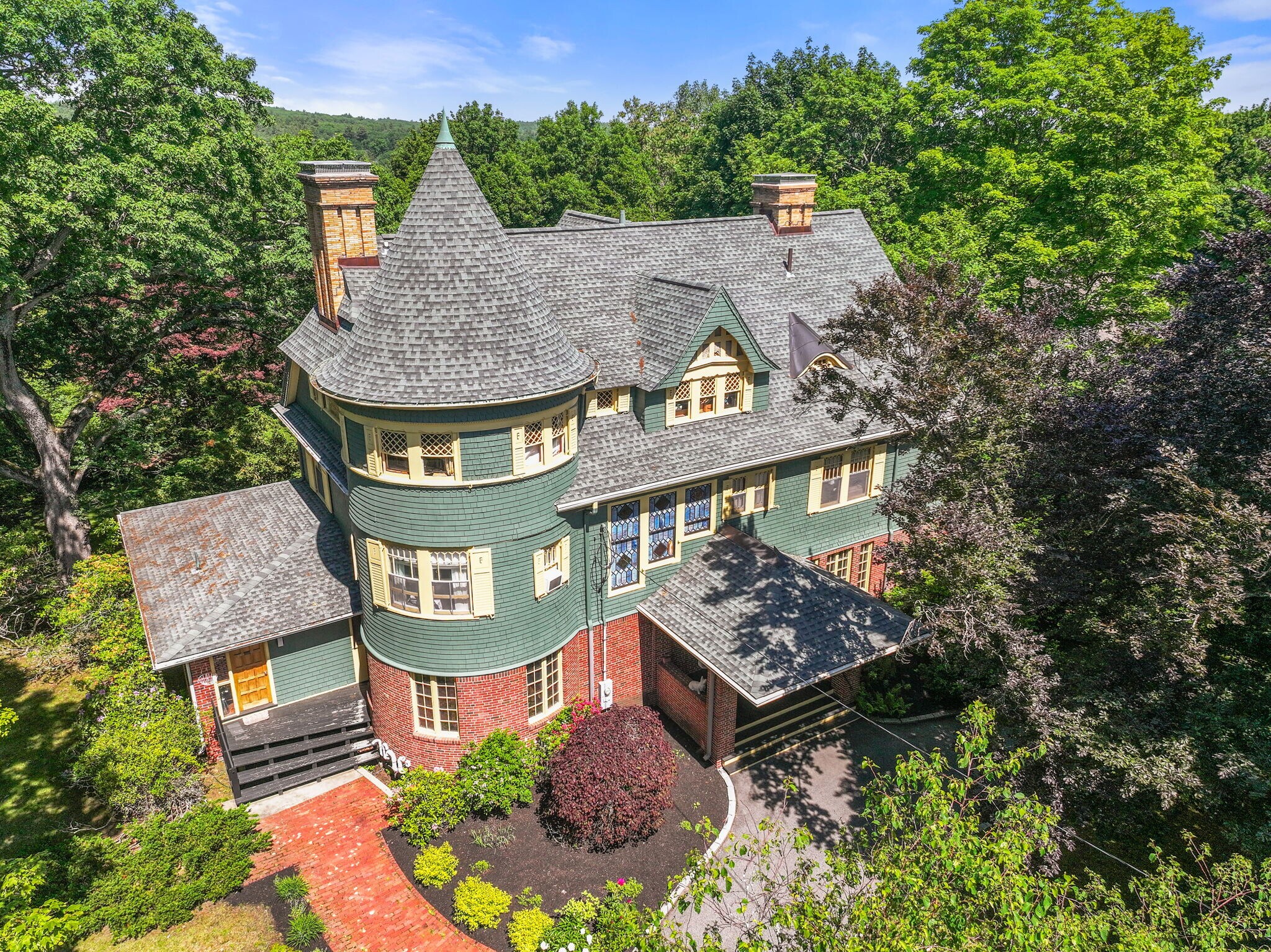 379 Central St, Auburndale, MA à vendre Photo principale– Image 1 sur 6