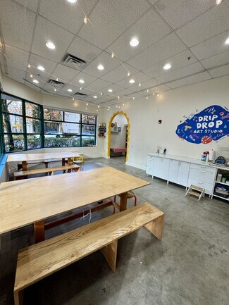 Plus de détails pour 400-420 W 8th St, Vancouver, WA - Local commercial à louer