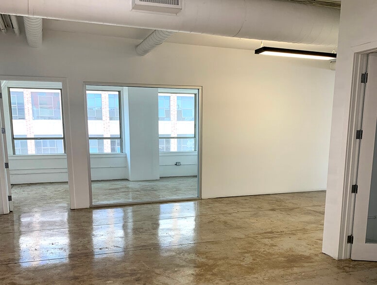 309 E 8th St, Los Angeles, CA à vendre - Photo intérieure – Image 3 sur 16