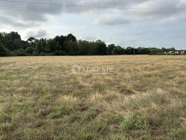 Terrain dans Guécélard à vendre - Photo de l’immeuble – Image 1 sur 3