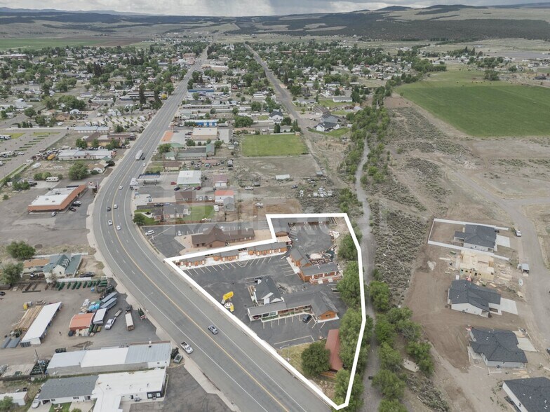 699 N Main St, Panguitch, UT à vendre - Photo de l’immeuble – Image 2 sur 8