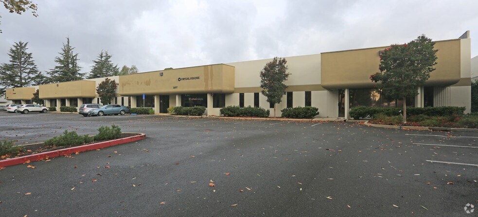1495-1497 Zephyr Ave, Hayward, CA à louer - Photo de l’immeuble – Image 3 sur 19