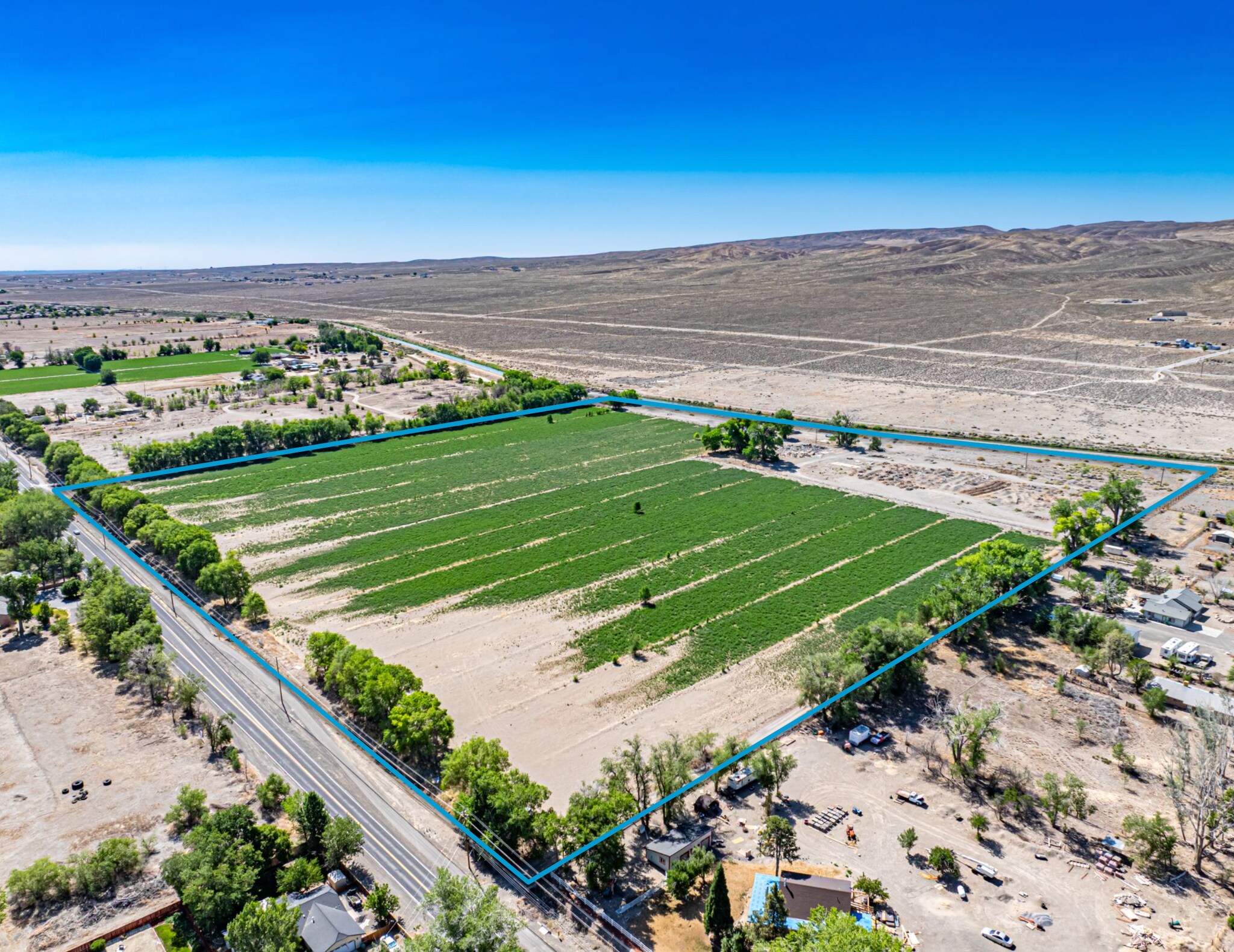 2195 Farm District Rd, Fernley, NV à vendre Photo principale– Image 1 sur 6