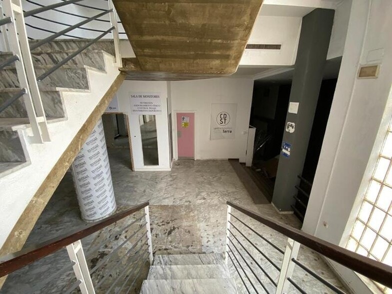 View Photo