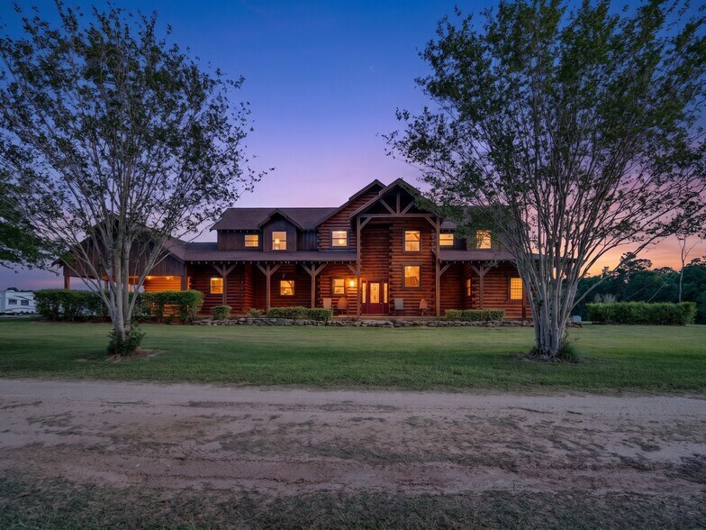 325 Forest Service 217 Rd, Shepherd, TX à vendre - Photo de l’immeuble – Image 2 sur 64
