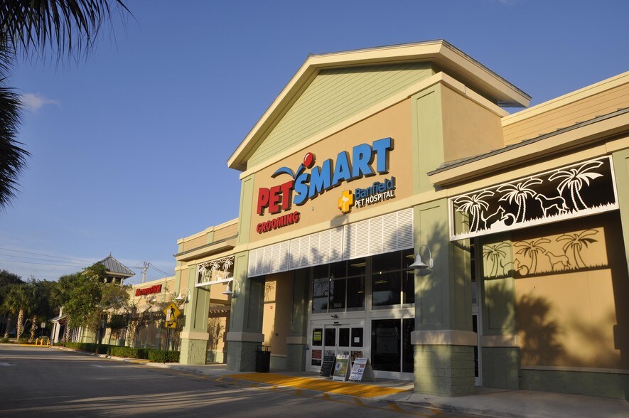 8198 W Commercial Blvd, Fort Lauderdale, FL à vendre - Photo de l’immeuble – Image 2 sur 3