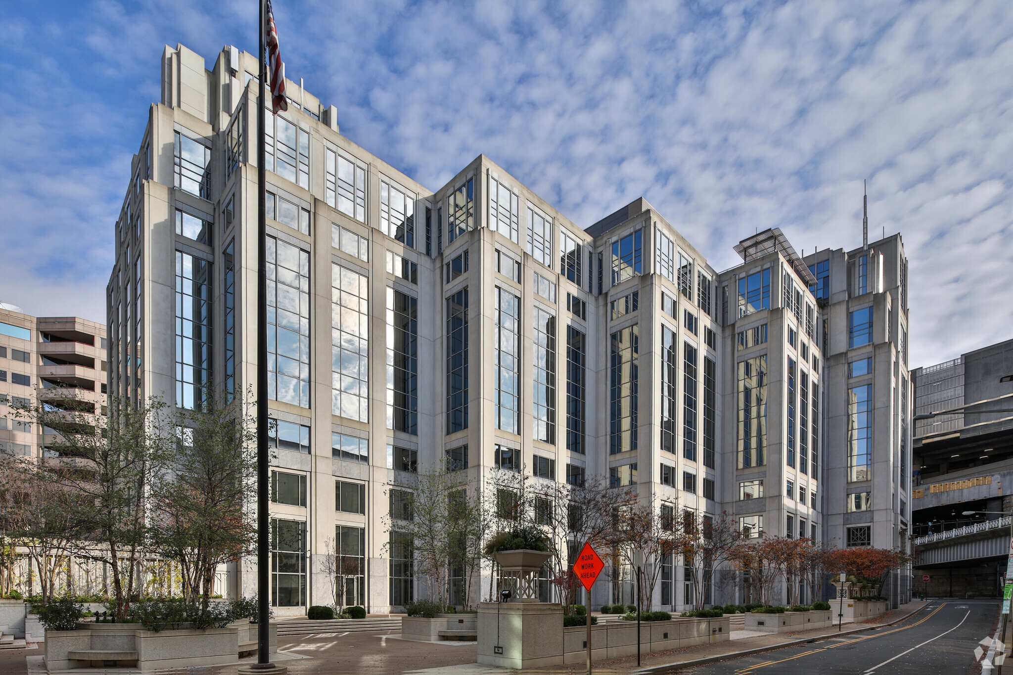 750 1st St NE, Washington, DC à louer Photo principale– Image 1 sur 36