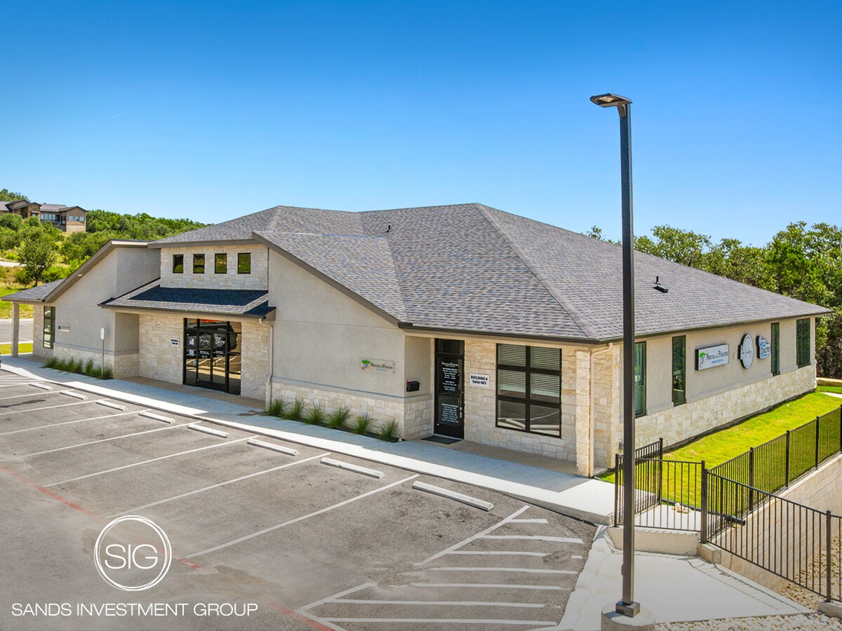 18772 Forty Six Pky, Spring Branch, TX à vendre Photo de l’immeuble– Image 1 sur 6