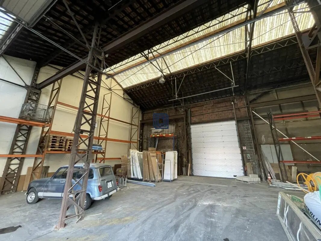 Industriel/Logistique dans Chevry-Cossigny à vendre Photo principale– Image 1 sur 1