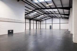 Plus de détails pour 99 Crombie Rd, Aberdeen - Industriel/Logistique à louer