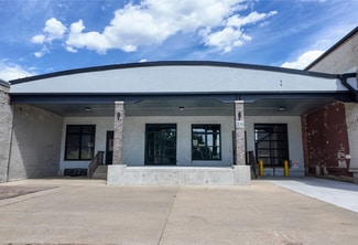 Plus de détails pour 206-208 N Fairfax Ave, Sioux Falls, SD - Local d'activités à louer