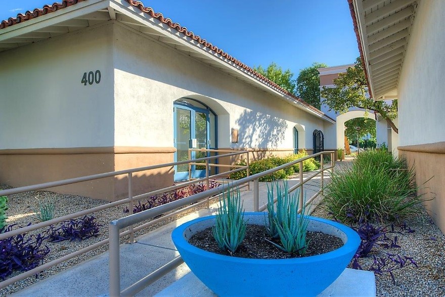 10900 N Scottsdale Rd, Scottsdale, AZ à louer - Photo de l’immeuble – Image 3 sur 3