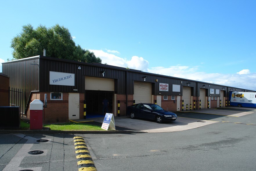 Runcorn Docks Road, Runcorn à louer - Photo de l’immeuble – Image 2 sur 5
