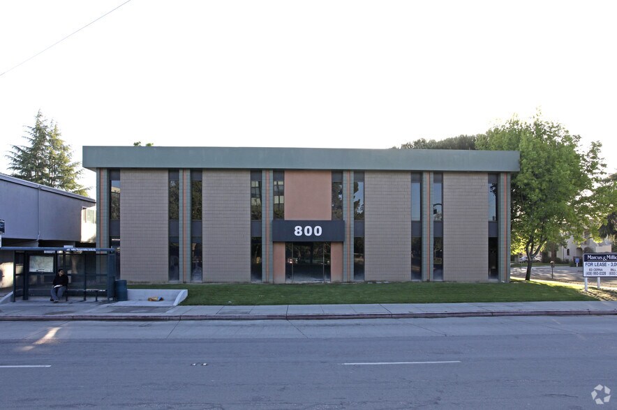 800 N 1st St, San Jose, CA à louer - Photo de l’immeuble – Image 3 sur 17
