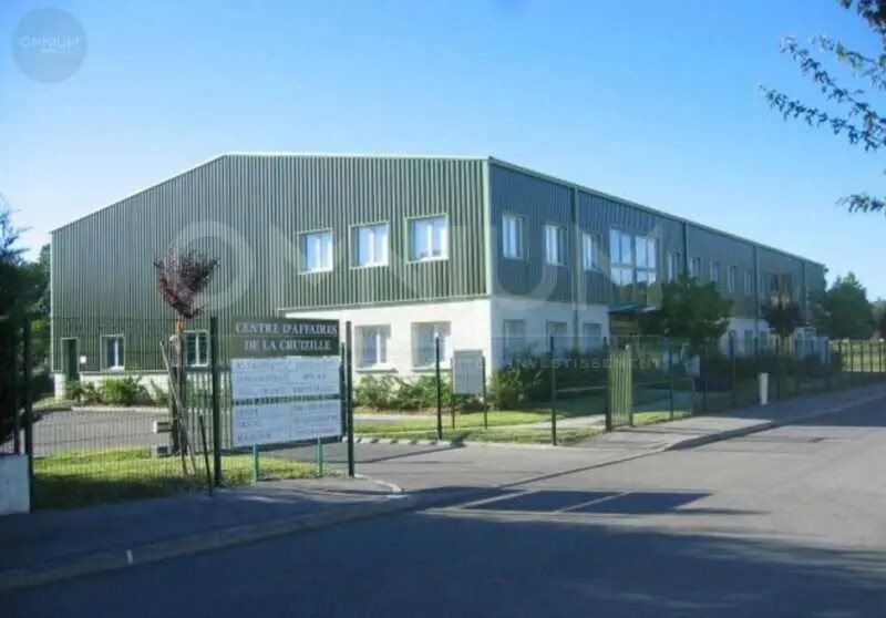 Bureau dans Villefontaine à louer Photo principale– Image 1 sur 2