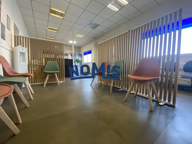 Plus de détails pour 175 Route De Vannes, Saint-Herblain - Bureau à vendre