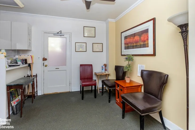 121 E 60th St, New York, NY 10022 - Lot co-op - - Photo intérieure - Image 1 of 7