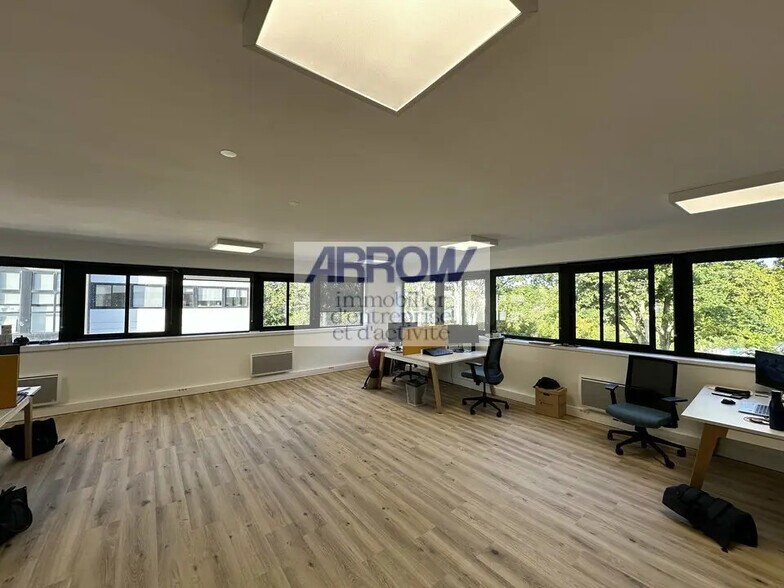 Bureau dans Orvault à louer - Photo de l’immeuble – Image 2 sur 3