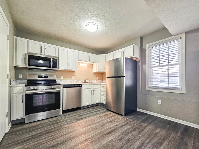 2700 N 1st St, Lincoln, NE à vendre - Photo de l’immeuble – Image 3 sur 13