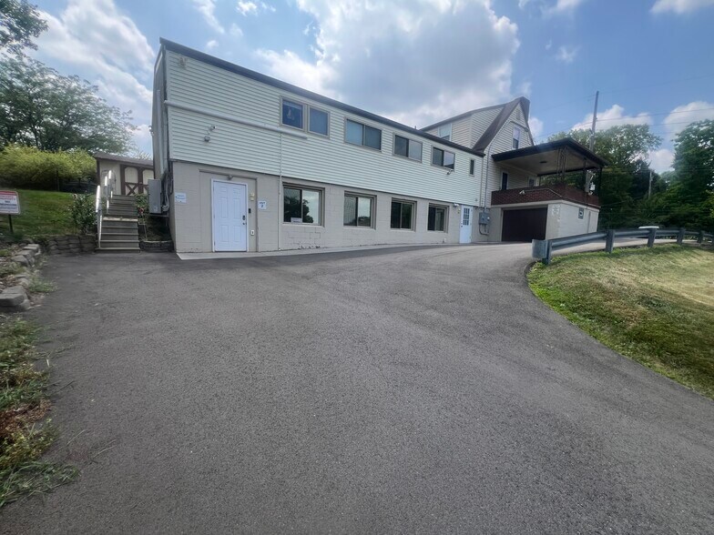 9140 Perry Hwy, Pittsburgh, PA à vendre - Photo de l’immeuble – Image 2 sur 9