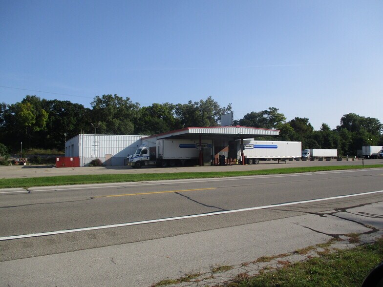 3717 King Hwy, Kalamazoo, MI à vendre - Photo de l’immeuble – Image 2 sur 45