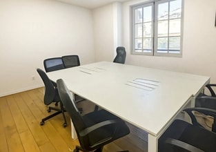 10 Place Des Victoires, Paris à louer Photo intérieure– Image 2 sur 8